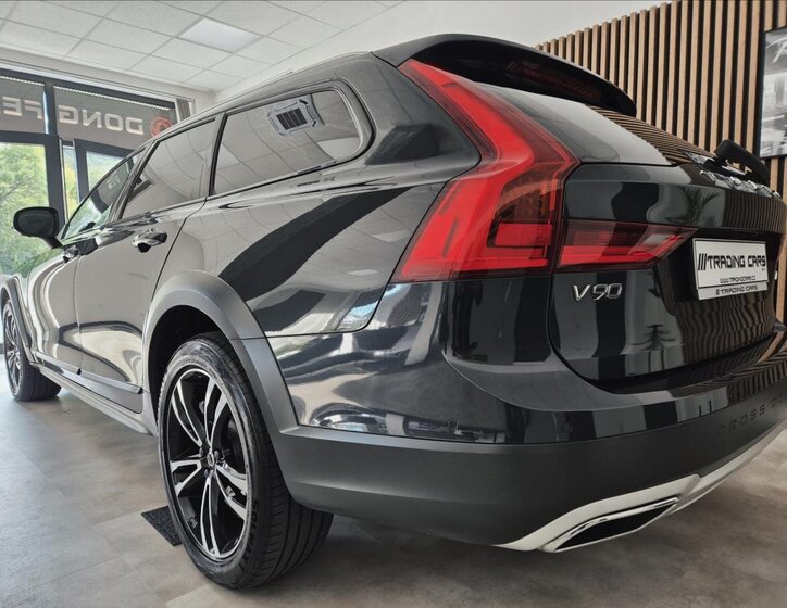 Volvo V90 Kombi 2,0 l 177 kw