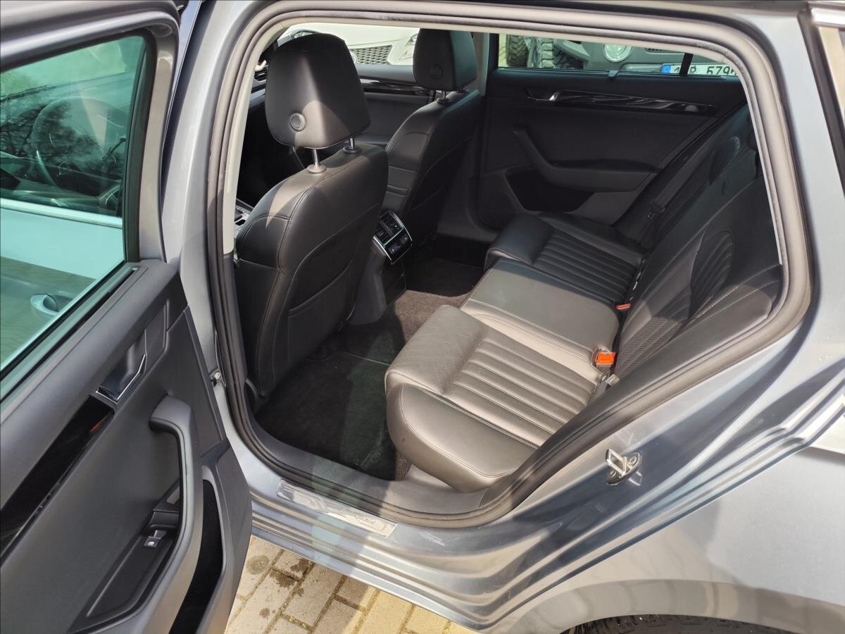 Škoda Superb Kombi 2,0 l 140 kw