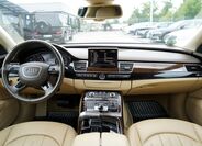 Audi A8 23