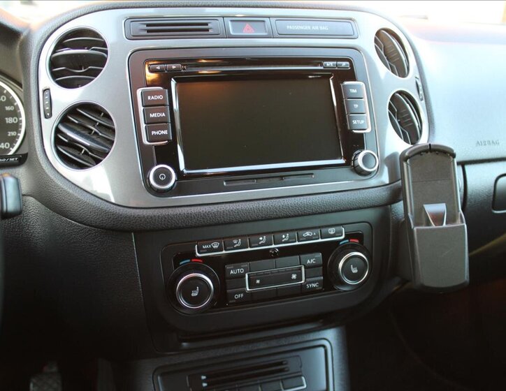 Volkswagen Tiguan SUV / Terénní 1,4 l 90 kw