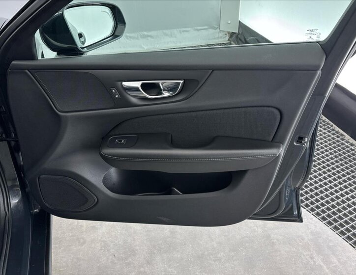 Volvo V60 Kombi 2,0 l 110 kw