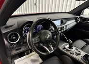 Alfa Romeo Stelvio SUV / Terénní 2,1 l 154 kw