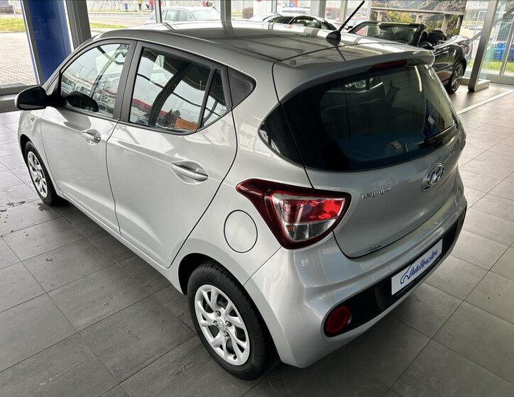 Hyundai i10 4