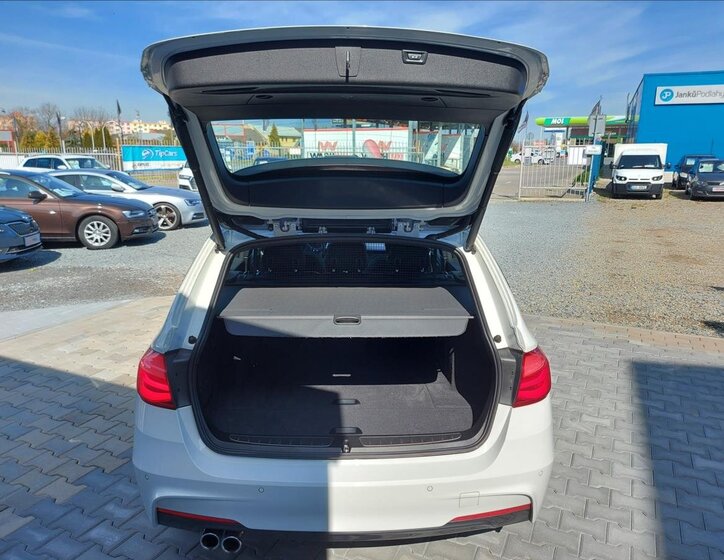 BMW Řada 3 Kombi 2,0 l 140 kw