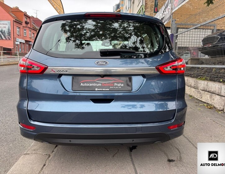 Ford S-MAX 5