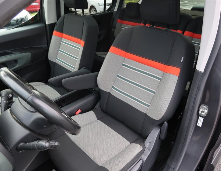 Citroën Berlingo MPV 1,5 l 96 kw