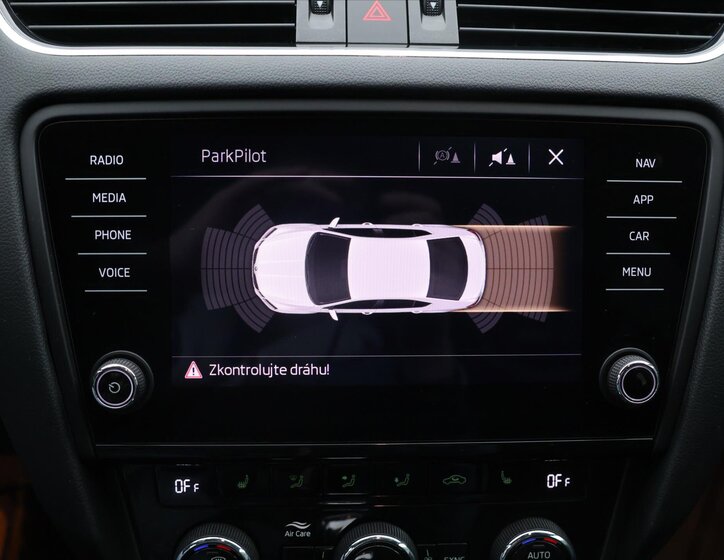 Škoda Octavia Liftback 2,0 l 180 kw