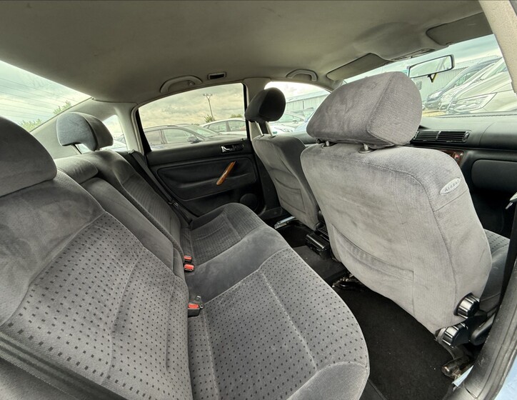 Volkswagen Passat 14