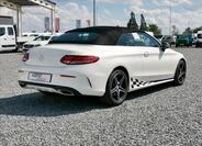 Mercedes-Benz Třídy C 9