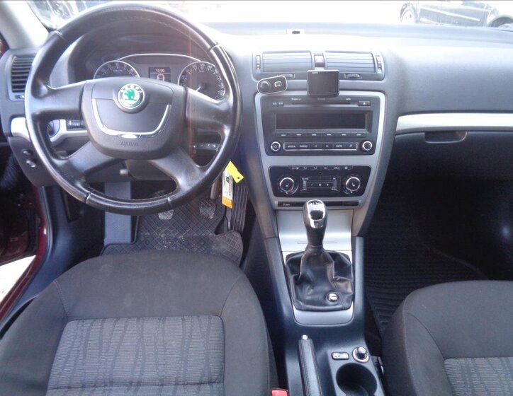 Škoda Octavia Sedan 1,6 l 77 kw