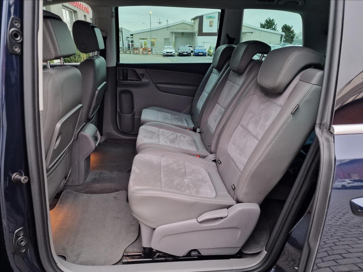 Volkswagen Sharan Kombi 2,0 l 110 kw