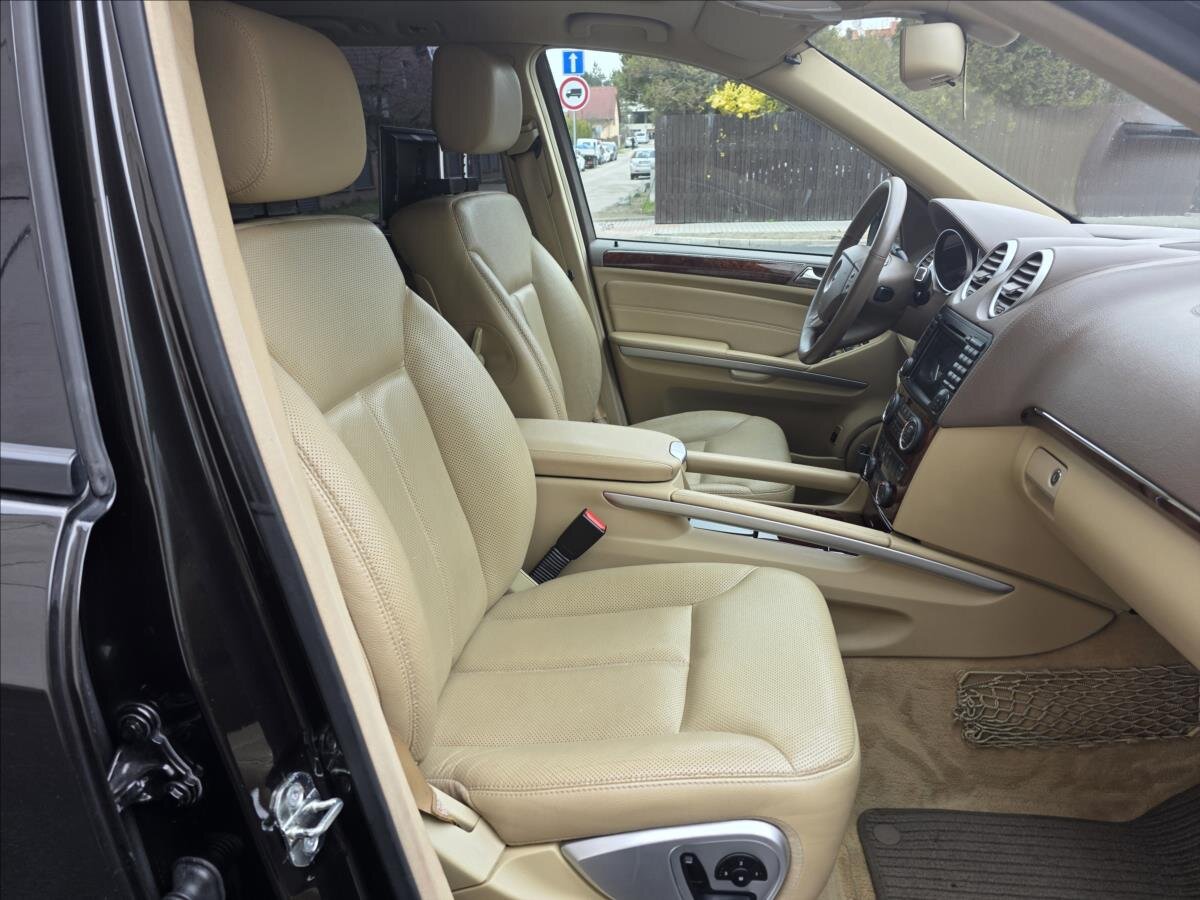 Mercedes-Benz GL SUV / Terénní 3,0 l 165 kw