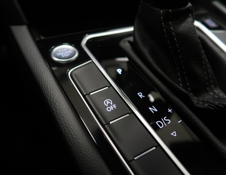 Volkswagen Passat Kombi 2,0 l 147 kw