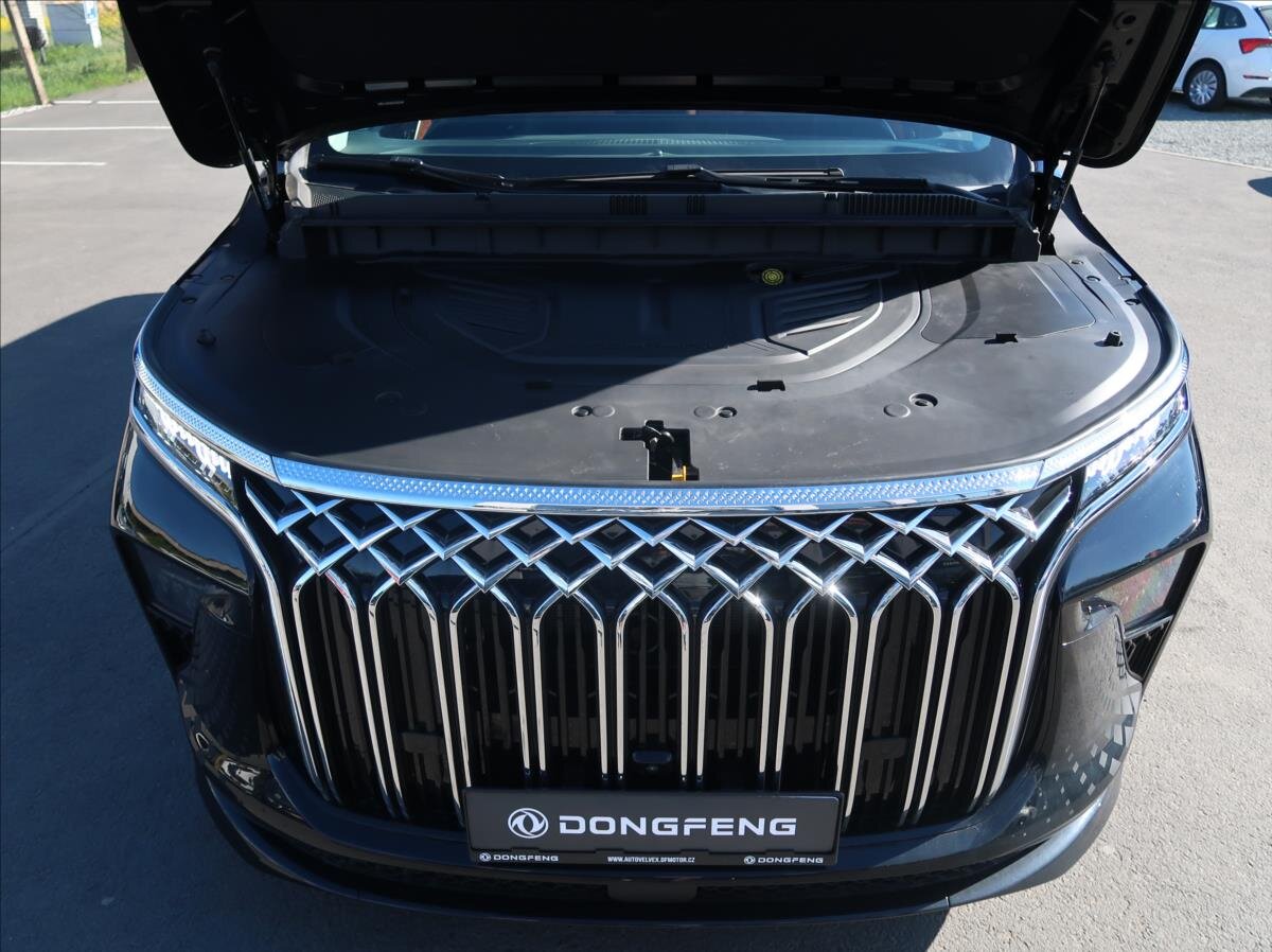 Dongfeng U-Tour MPV 1,5 l 255 kw