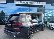 BMW X7 SUV / Terénní 3,0 l 250 kw