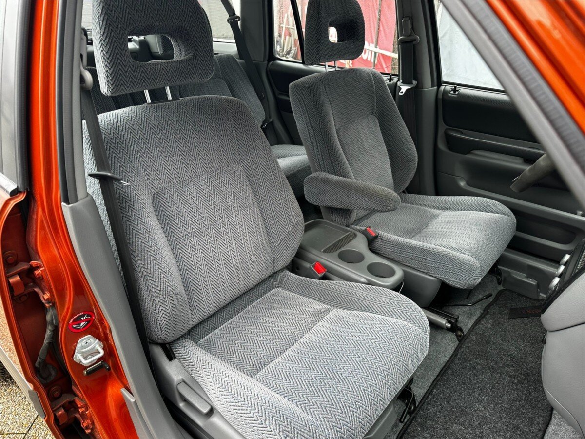 Honda CR-V Kombi 2,0 l 94 kw