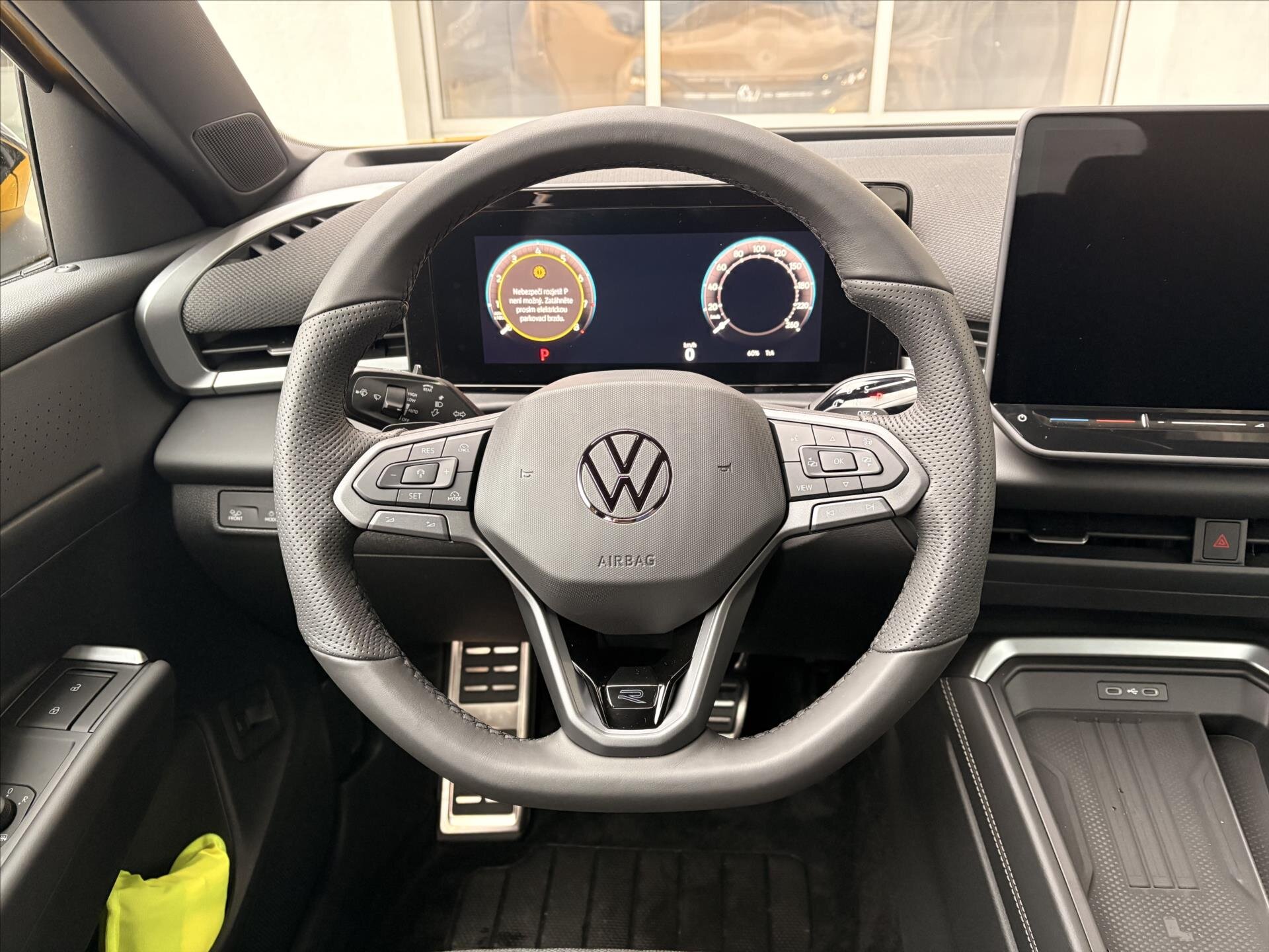 Volkswagen T-Roc SUV / Terénní 1,5 l 110 kw