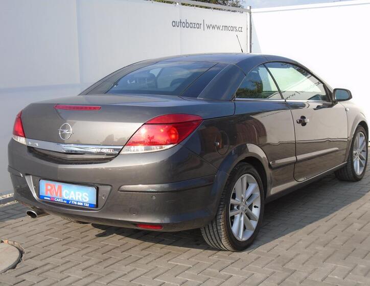 Opel Astra 2