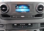 Mercedes-Benz Sprinter 14