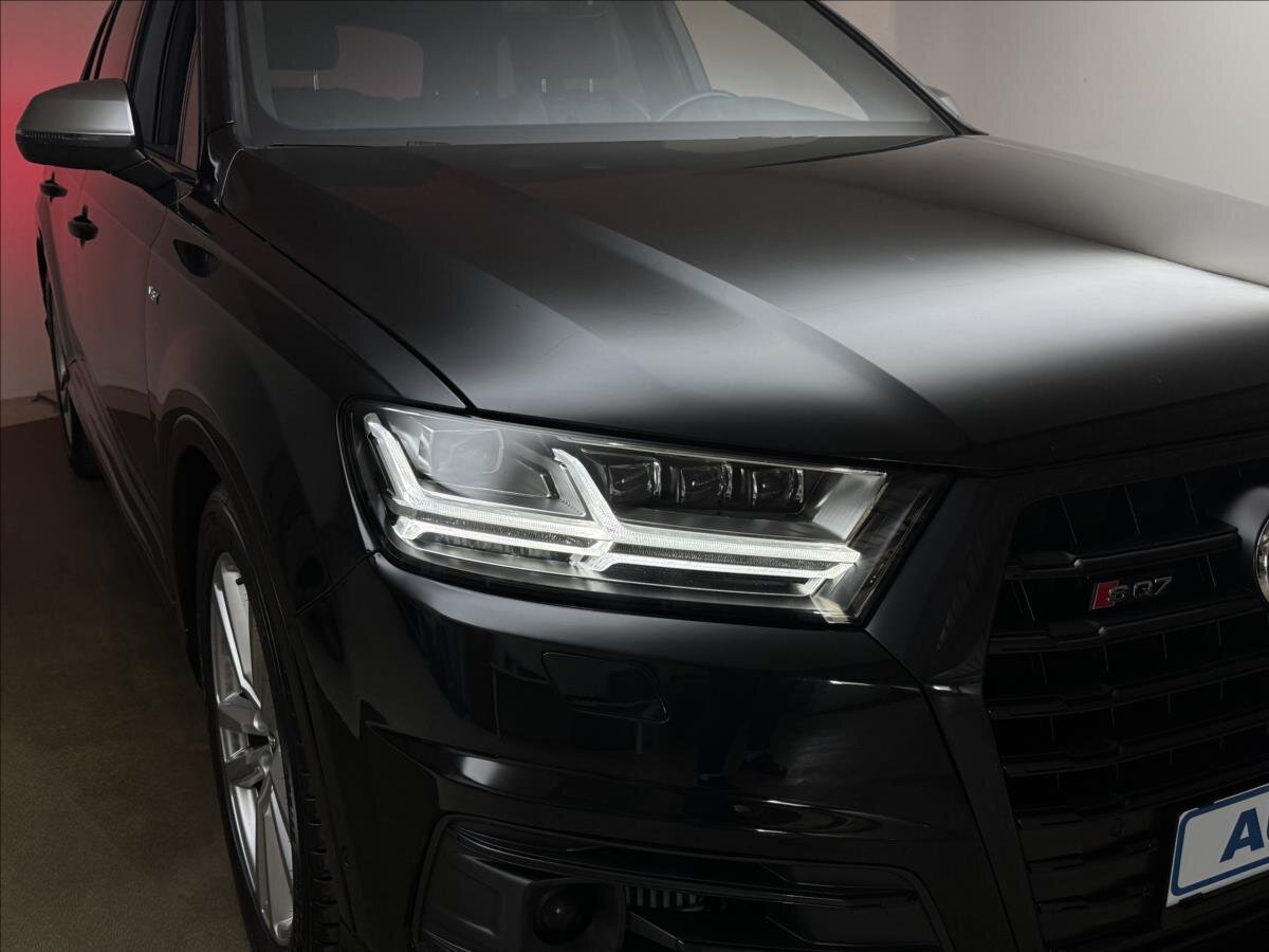 Audi SQ7 SUV / Terénní 4,0 l 320 kw