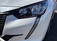 Peugeot 208 Hatchback 1,2 l 55 kw