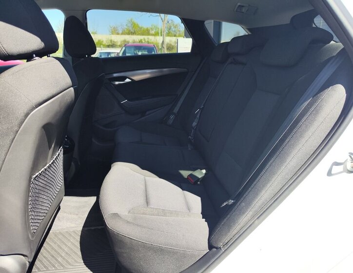 Hyundai i40 Kombi 1,6 l 100 kw