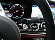 Mercedes-Benz CLS Sedan 3,0 l 270 kw