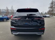 Mitsubishi Outlander SUV 2,4 l 225 kw