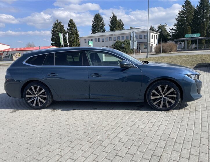 Peugeot 508 Kombi 2,0 l 120 kw