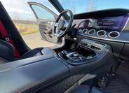 Mercedes-Benz Třídy E 9