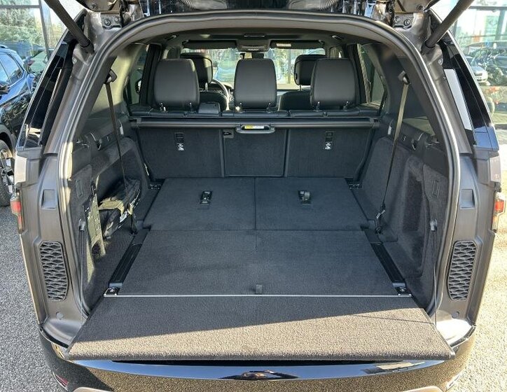 Land Rover Discovery SUV 3,0 l 221 kw