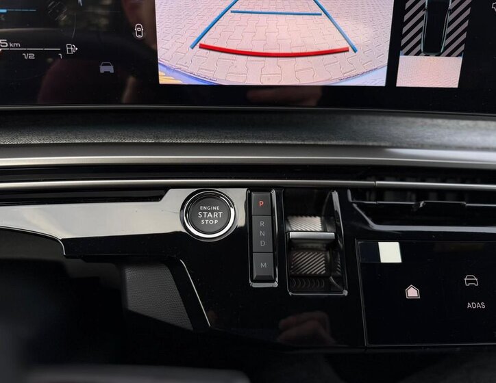 Peugeot 3008 SUV / Terénní 1,2 l 107 kw