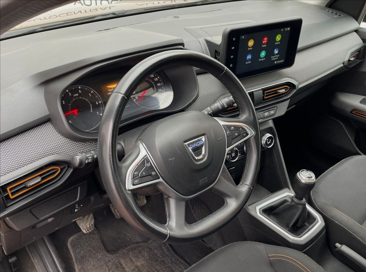 Dacia Sandero Hatchback 999,0 67 kw