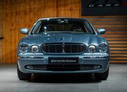 Jaguar XJ8 8