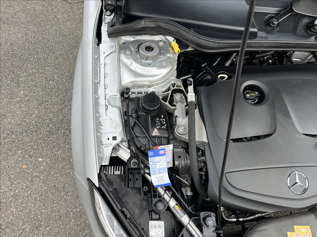 Mercedes-Benz GLA Hatchback 1,6 l 115 kw