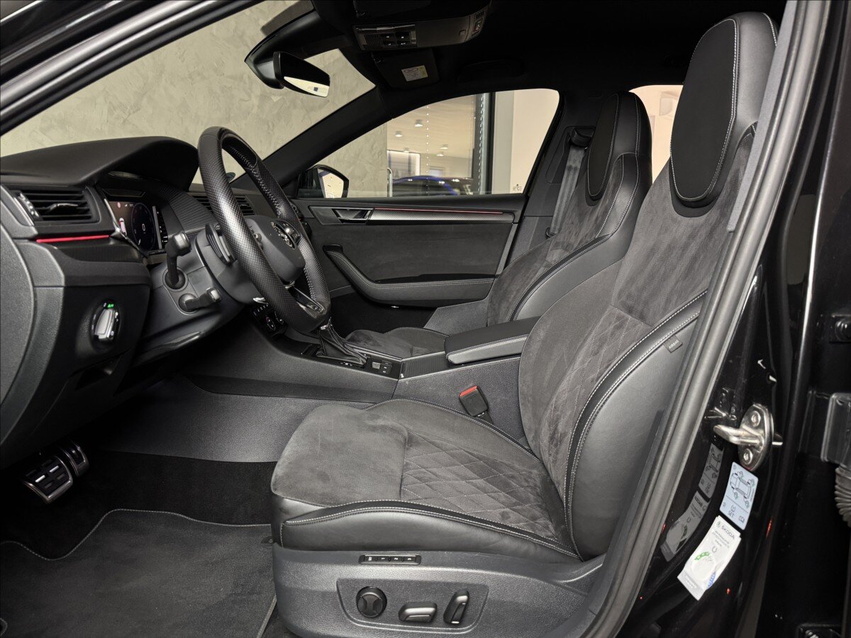 Škoda Superb Kombi 2,0 l 110 kw