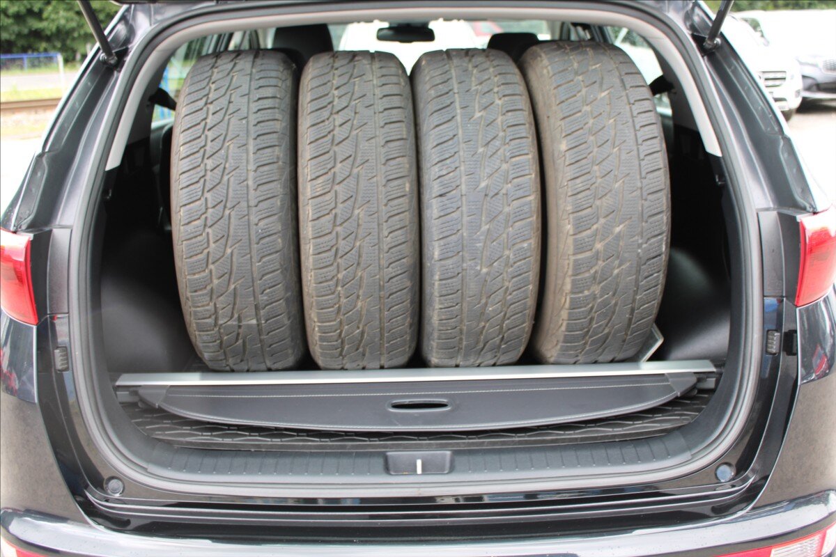 KIA Sportage SUV 1,6 l 97 kw