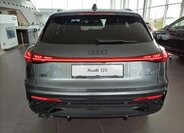 Audi Q5 6