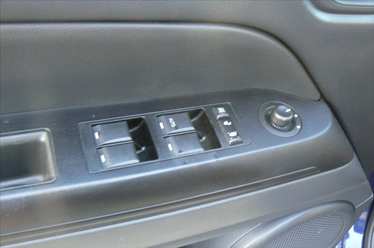 Jeep Compass SUV / Terénní 2,1 l 100 kw