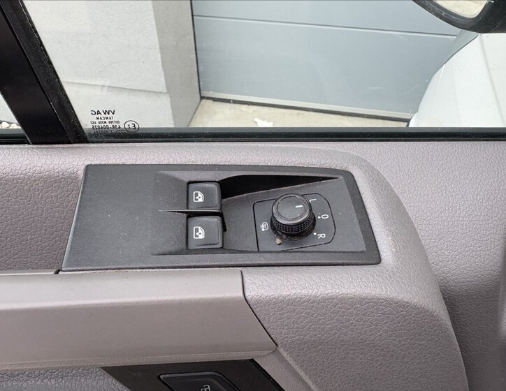 Volkswagen Crafter Skříň 2,0 l 103 kw