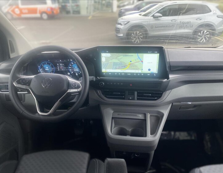 Volkswagen Caravelle 7