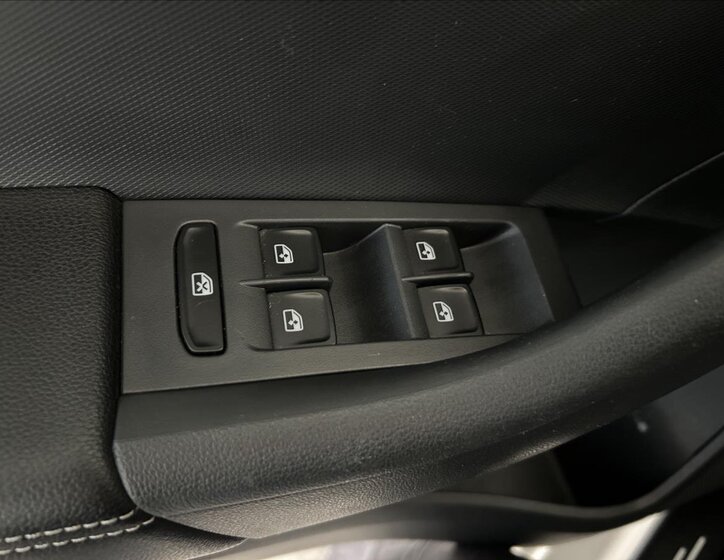 Škoda Rapid Sedan 999,0 81 kw