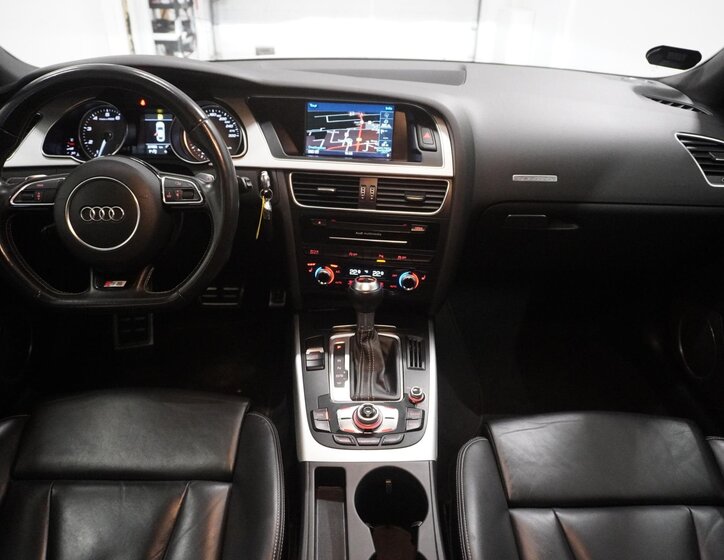 Audi S5 Hatchback 3,0 l 249 kw