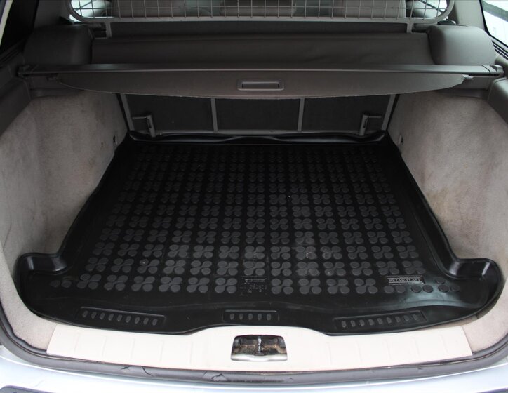 Volvo V50 Kombi 2,0 l 100 kw