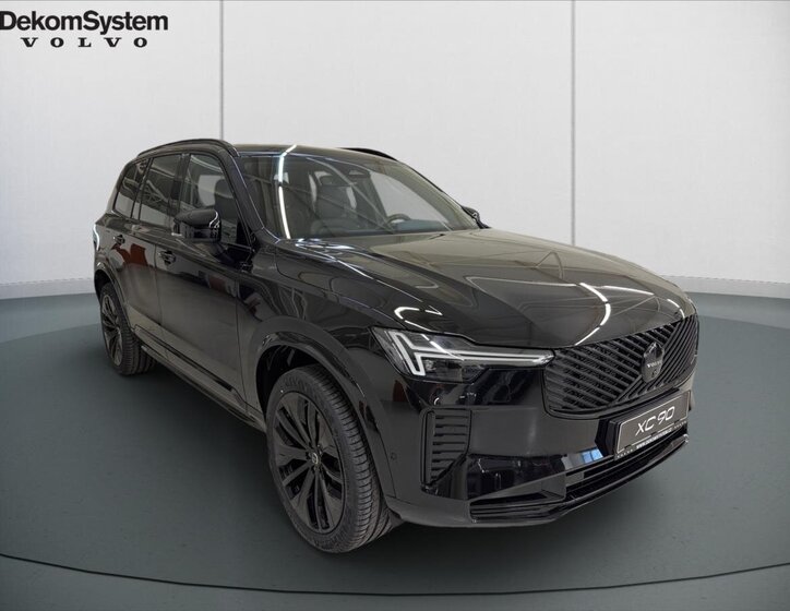Volvo XC90 SUV / Terénní 2,0 l 184 kw