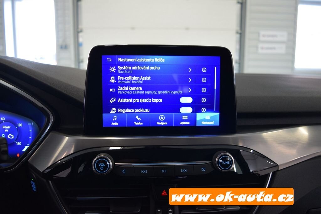 Ford Kuga SUV / Terénní 2,5 l 112 kw