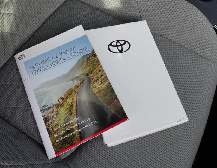 Toyota Corolla Cross 35