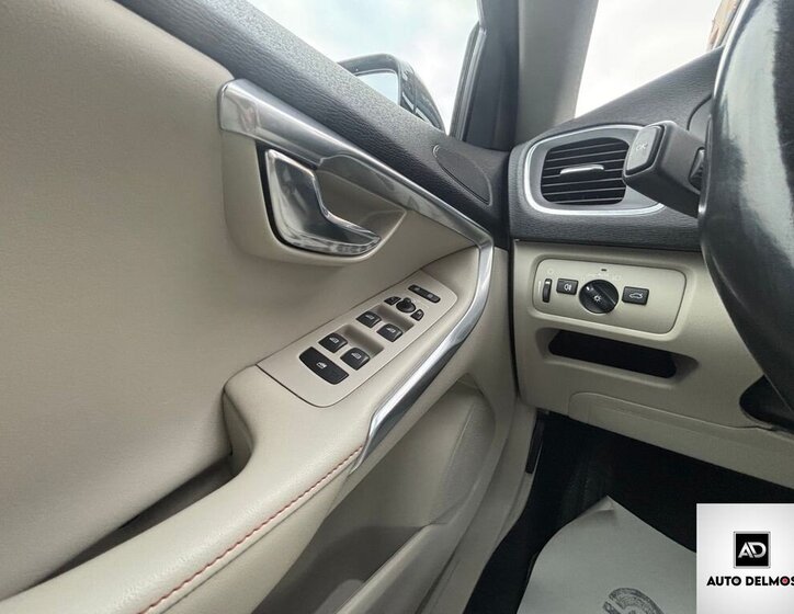 Volvo V40 Hatchback 1,6 l 84 kw