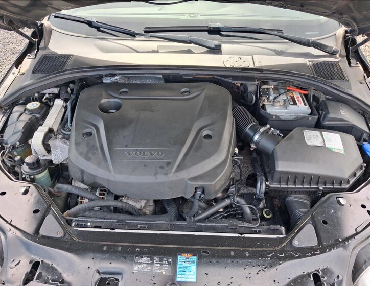 Volvo V70 Kombi 2,0 l 133 kw