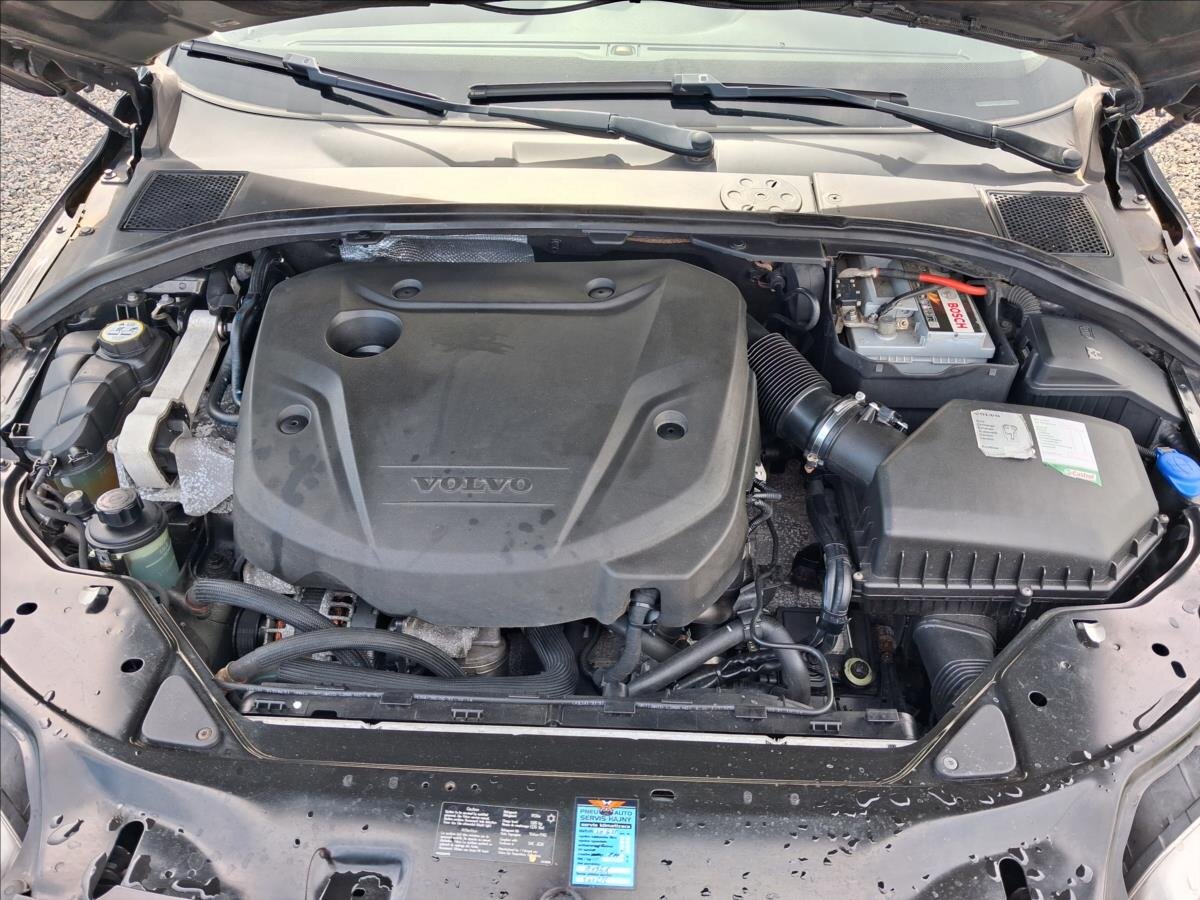 Volvo V70 Kombi 2,0 l 133 kw